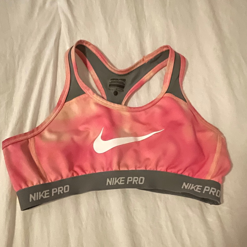 KIDS NIKE sports bra